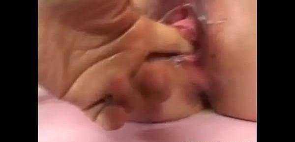 Japanese AV Model harsh pussy stimulation cam solo